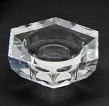 Svícen sklo broušený na čajovou/kónickou svíčku - hexagon 65 mm