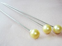 Špendlík - krémová perla velká - 1ks