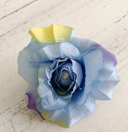 Hlavičky růží - sv.modré - 10 cm
