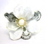 Květ magnolie glitter  - bílo-stříbrný