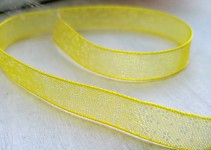 Stuha monofilová žlutá 10mm - s kytičkami - 1m  