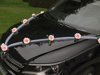 Girlanda na auto - tylová šerpa s růžemi - sv.růžová - 1ks 