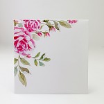 Obálka barevná čtverec - perleťová bílá- růžové růže