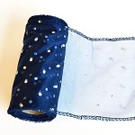 Organza stuha - tm.modrá s třpytivými tečkami - 12cm/9m  