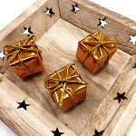 Vánoční dáreček (balíček) měděný 25 x 25 x 25 mm - 1 ks Vánoční dáreček (balíček) měděný 25 x 25 x 25 mm - 1 ks