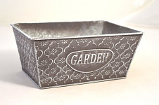Truhlík plechový Garden 21x15 cm - tm.šedý