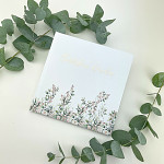 Svatební kniha hostů 20x20 cm - bílá s lučními květy