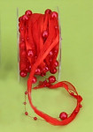 Stuha s perličkami na silonu  - 1 m - červená