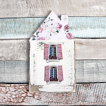 Dřevěná dekorace domeček 11 cm - dům u růží