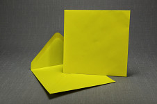 Obálka barevná čtverec - žlutá