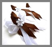 Svatební mašličky s kytičkou - bílo-čokoládové